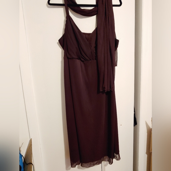 Robe chic bourgogne / Burgundy Dress - Picture 1 of 1